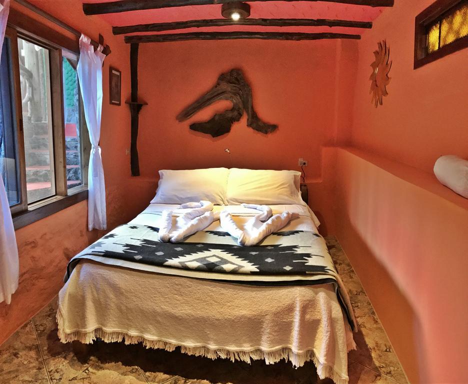 Lonesome George Ecolodge Puerto Ayora  Exterior foto